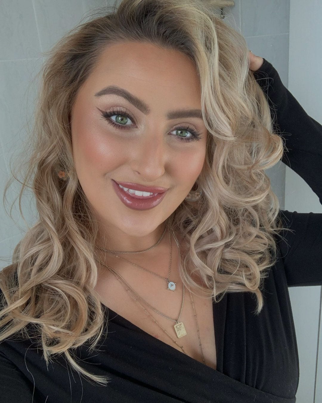 Duel TechRachael---Professional---Charlotte-Tilbury